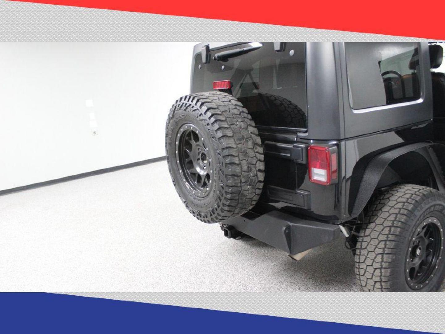 2016 Jeep Wrangler Unlimited Rubicon 4WD (1C4BJWFG4GL) with an 3.6L V6 DOHC 24V FFV engine, Automatic transmission, located at 5170 N La Cholla Blvd, Tucson, AZ, 85705, (520) 989-0282, 32.228245, -111.011742 - 2016 Jeep Wrangler - Photo#22