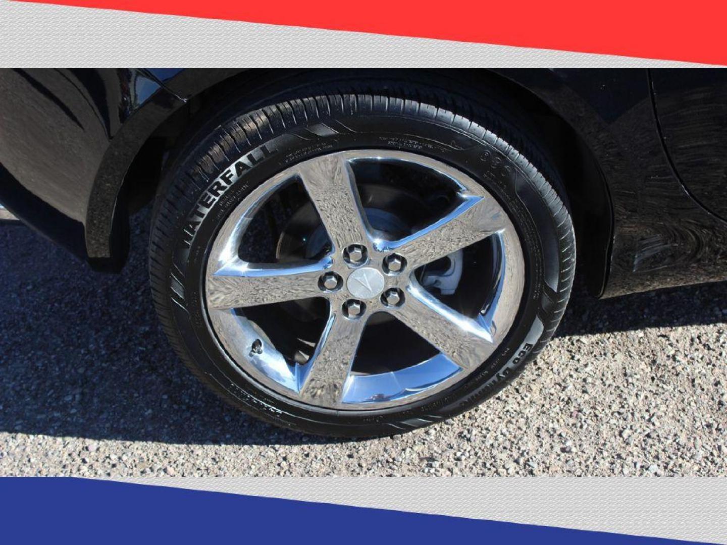 2006 Pontiac Solstice Roadster (1G2MB35B36Y) with an 2.4L L4 DOHC 16V engine, 5-Speed Manual Overdrive transmission, located at 5170 N La Cholla Blvd, Tucson, AZ, 85705, (520) 989-0282, 32.228245, -111.011742 - 2006 Pontiac Solstice - Photo#40