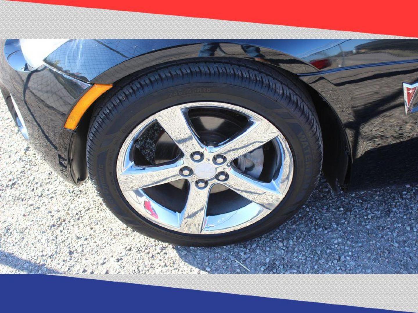 2006 Pontiac Solstice Roadster (1G2MB35B36Y) with an 2.4L L4 DOHC 16V engine, 5-Speed Manual Overdrive transmission, located at 5170 N La Cholla Blvd, Tucson, AZ, 85705, (520) 989-0282, 32.228245, -111.011742 - 2006 Pontiac Solstice - Photo#42