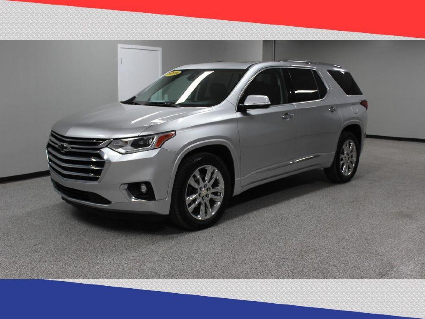 2019 Chevrolet Traverse Premier AWD (1GNEVJKW9KJ) with an 3.6L V6 DOHC 24V engine, 9A transmission, located at 5170 N La Cholla Blvd, Tucson, AZ, 85705, (520) 989-0282, 32.228245, -111.011742 - 2019 Chevrolet Traverse - Photo#6