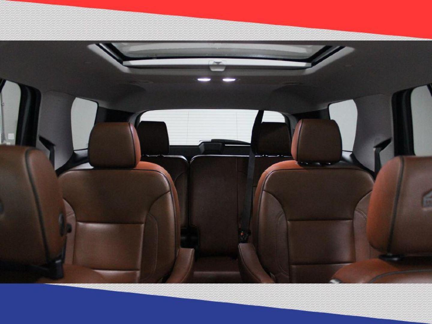 2019 Chevrolet Traverse Premier AWD (1GNEVJKW9KJ) with an 3.6L V6 DOHC 24V engine, 9A transmission, located at 5170 N La Cholla Blvd, Tucson, AZ, 85705, (520) 989-0282, 32.228245, -111.011742 - 2019 Chevrolet Traverse - Photo#29