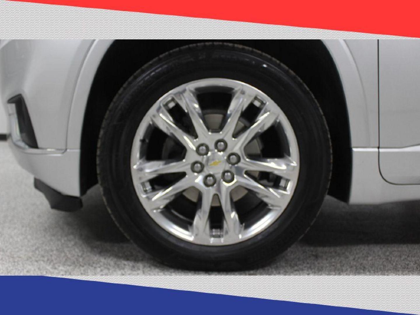 2019 Chevrolet Traverse Premier AWD (1GNEVJKW9KJ) with an 3.6L V6 DOHC 24V engine, 9A transmission, located at 5170 N La Cholla Blvd, Tucson, AZ, 85705, (520) 989-0282, 32.228245, -111.011742 - 2019 Chevrolet Traverse - Photo#46