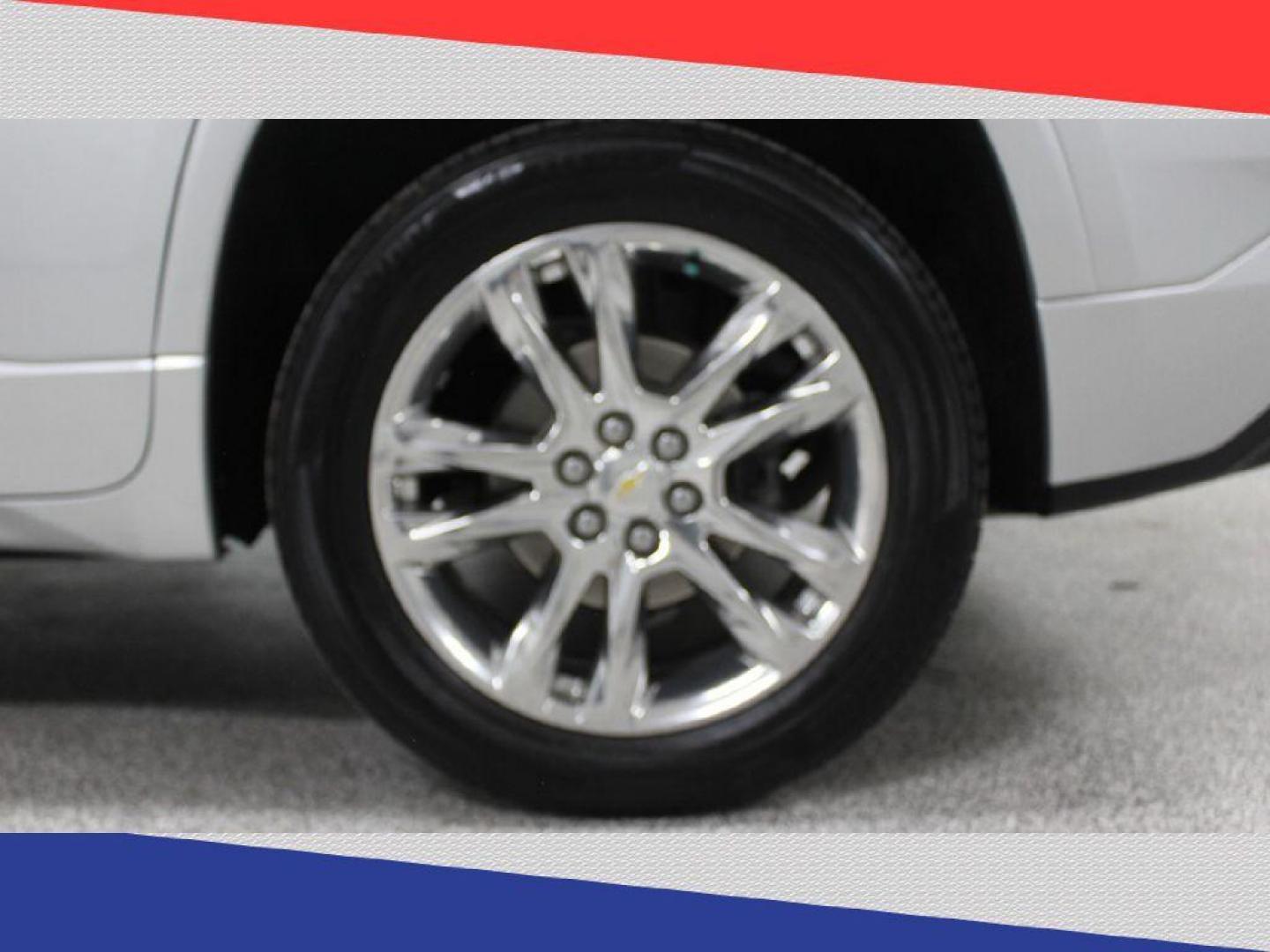 2019 Chevrolet Traverse Premier AWD (1GNEVJKW9KJ) with an 3.6L V6 DOHC 24V engine, 9A transmission, located at 5170 N La Cholla Blvd, Tucson, AZ, 85705, (520) 989-0282, 32.228245, -111.011742 - 2019 Chevrolet Traverse - Photo#47