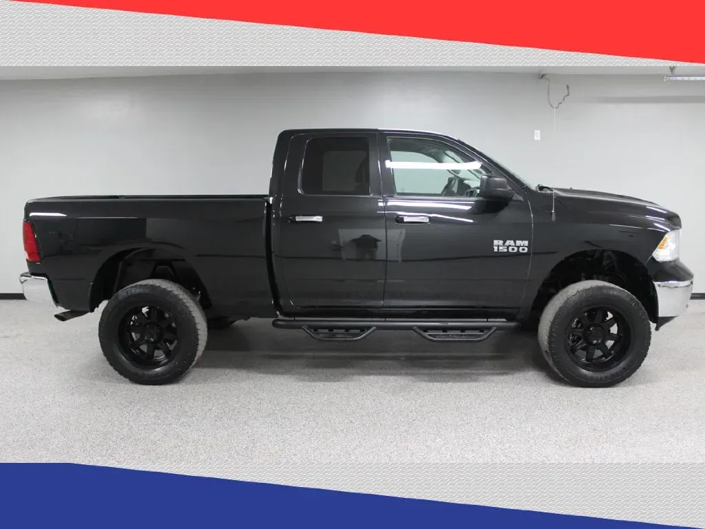 photo of 2018 Ram 1500 SLT