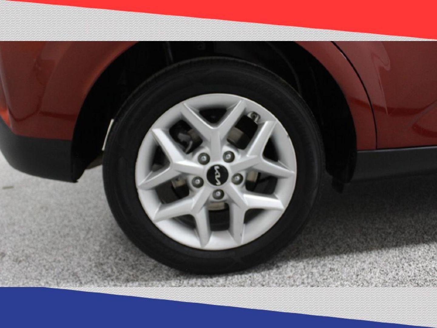 2023 Kia Soul LX CVT (KNDJ23AUXP7) with an 2.0L L4 DOHC 16V engine, CVT transmission, located at 5170 N La Cholla Blvd, Tucson, AZ, 85705, (520) 989-0282, 32.228245, -111.011742 - 2023 Kia Soul - Photo#36