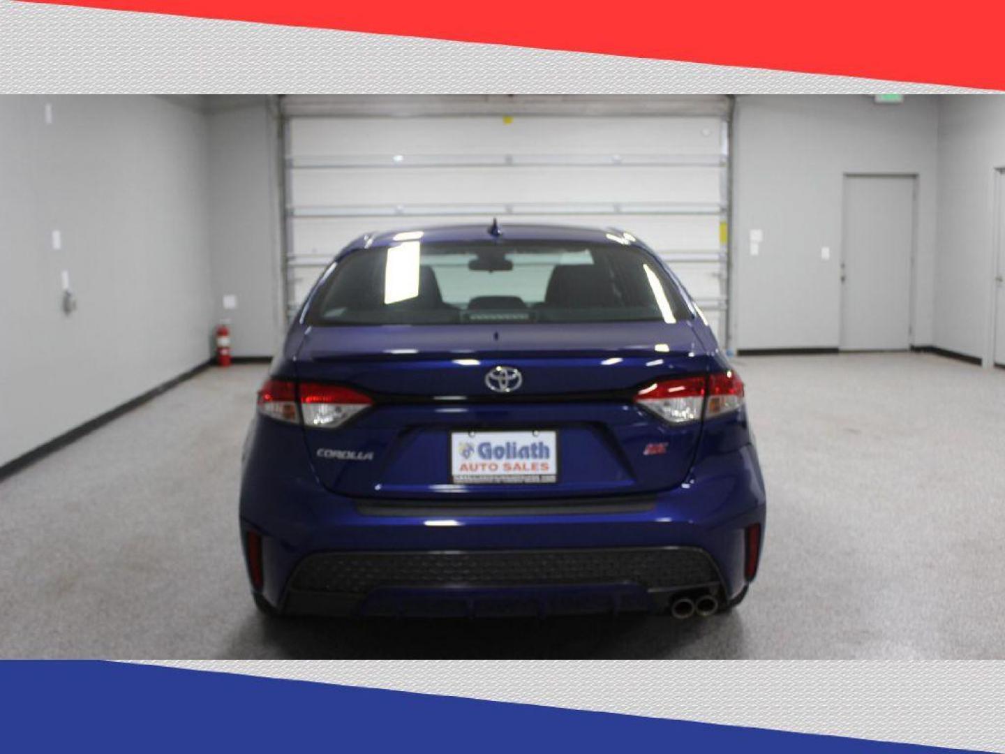 2021 Toyota Corolla SE (5YFS4MCE5MP) with an 2.0L L4 DOHC 16V engine, CVT transmission, located at 5170 N La Cholla Blvd, Tucson, AZ, 85705, (520) 989-0282, 32.228245, -111.011742 - 2021 Toyota Corolla - Photo#3