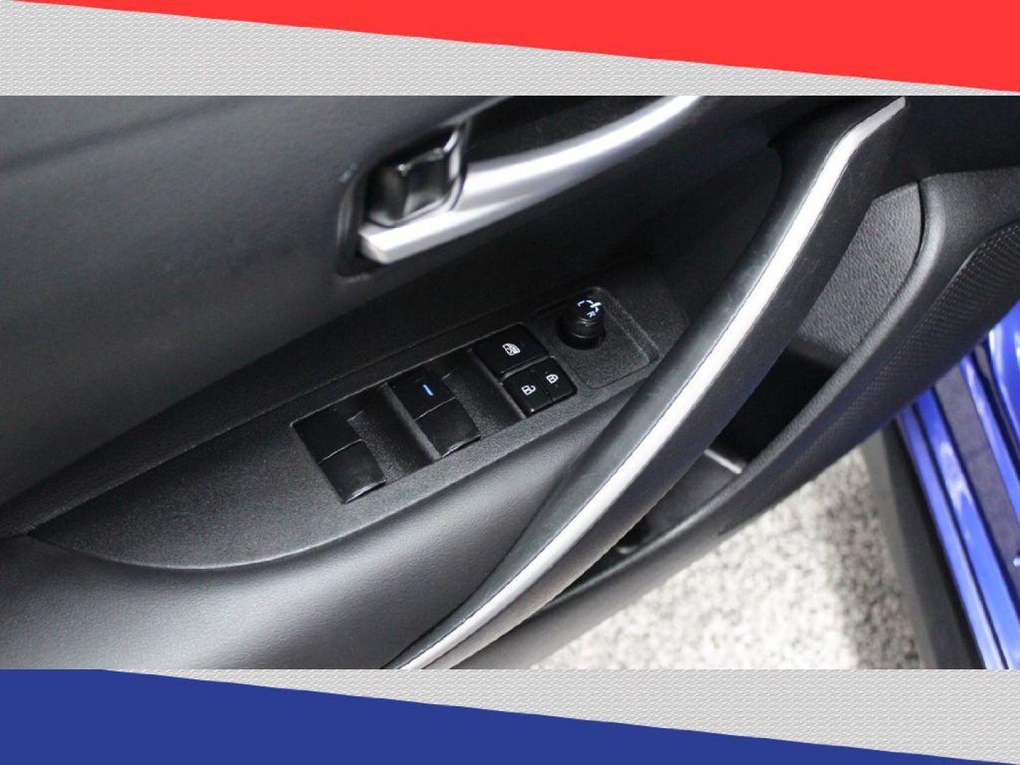 2021 Toyota Corolla SE (5YFS4MCE5MP) with an 2.0L L4 DOHC 16V engine, CVT transmission, located at 5170 N La Cholla Blvd, Tucson, AZ, 85705, (520) 989-0282, 32.228245, -111.011742 - 2021 Toyota Corolla - Photo#11