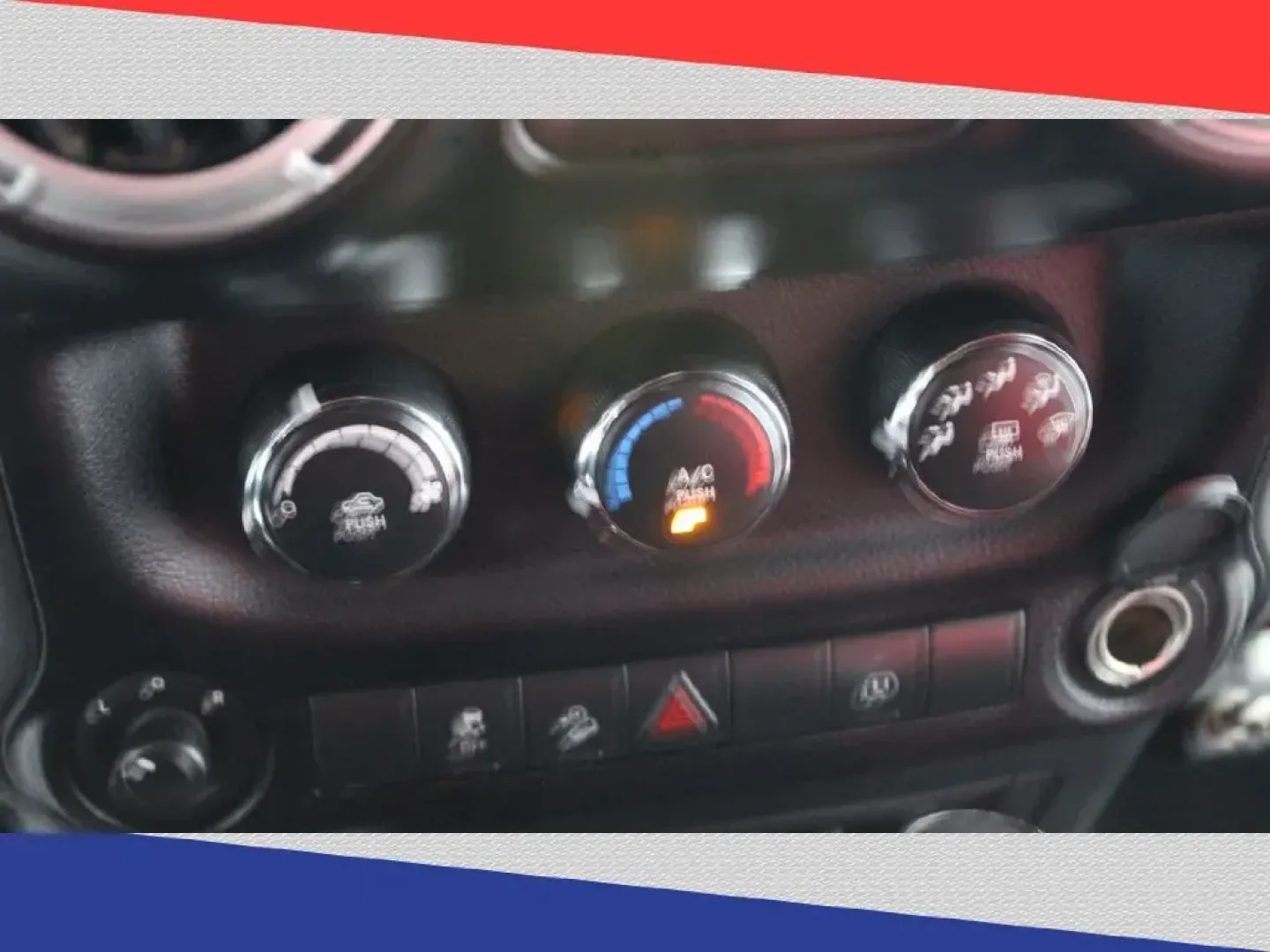 2017 Jeep Wrangler Unlimited Sahara 4WD (1C4HJWEG8HL) with an 3.6L V6 DOHC 24V FFV engine, Automatic transmission, located at 5170 N La Cholla Blvd, Tucson, AZ, 85705, (520) 989-0282, 32.228245, -111.011742 - 2017 Jeep Wrangler - Photo#19