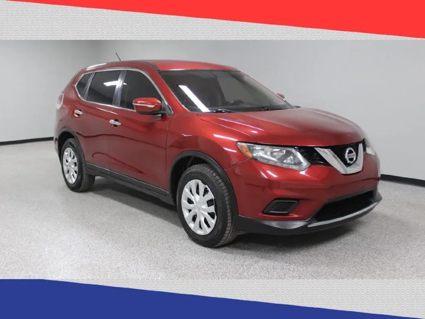 2015 Nissan Rogue S 2WD (KNMAT2MT9FP) with an 2.5L L4 DOHC 16V engine, Continuously Variable Transmission transmission, located at 5170 N La Cholla Blvd, Tucson, AZ, 85705, (520) 989-0282, 32.228245, -111.011742 - 2015 Nissan Rogue - Photo#0