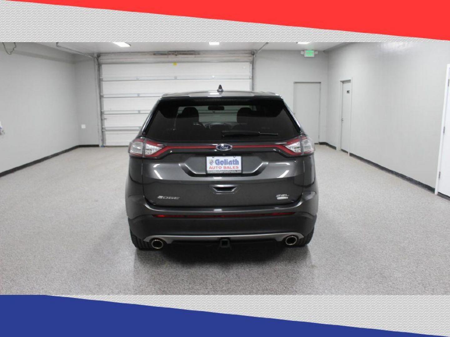 2016 Ford Edge SEL FWD (2FMPK3J98GB) with an 2.0L L4 DOHC 16V engine, 6A transmission, located at 5170 N La Cholla Blvd, Tucson, AZ, 85705, (520) 989-0282, 32.228245, -111.011742 - 2016 Ford Edge - Photo#3