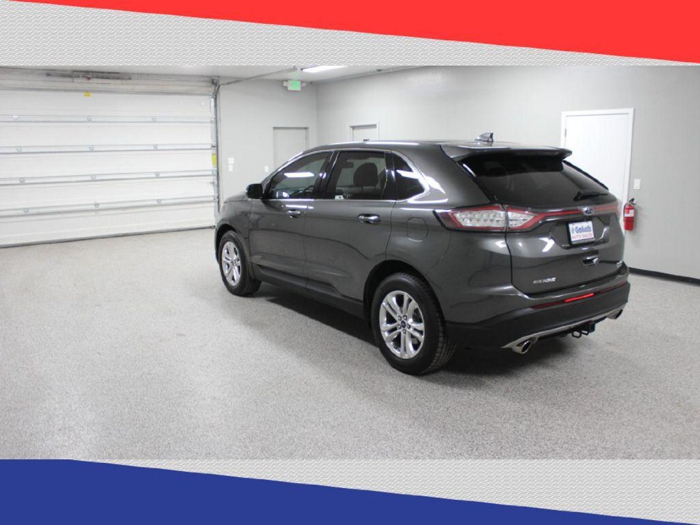 2016 Ford Edge SEL FWD (2FMPK3J98GB) with an 2.0L L4 DOHC 16V engine, 6A transmission, located at 5170 N La Cholla Blvd, Tucson, AZ, 85705, (520) 989-0282, 32.228245, -111.011742 - 2016 Ford Edge - Photo#4