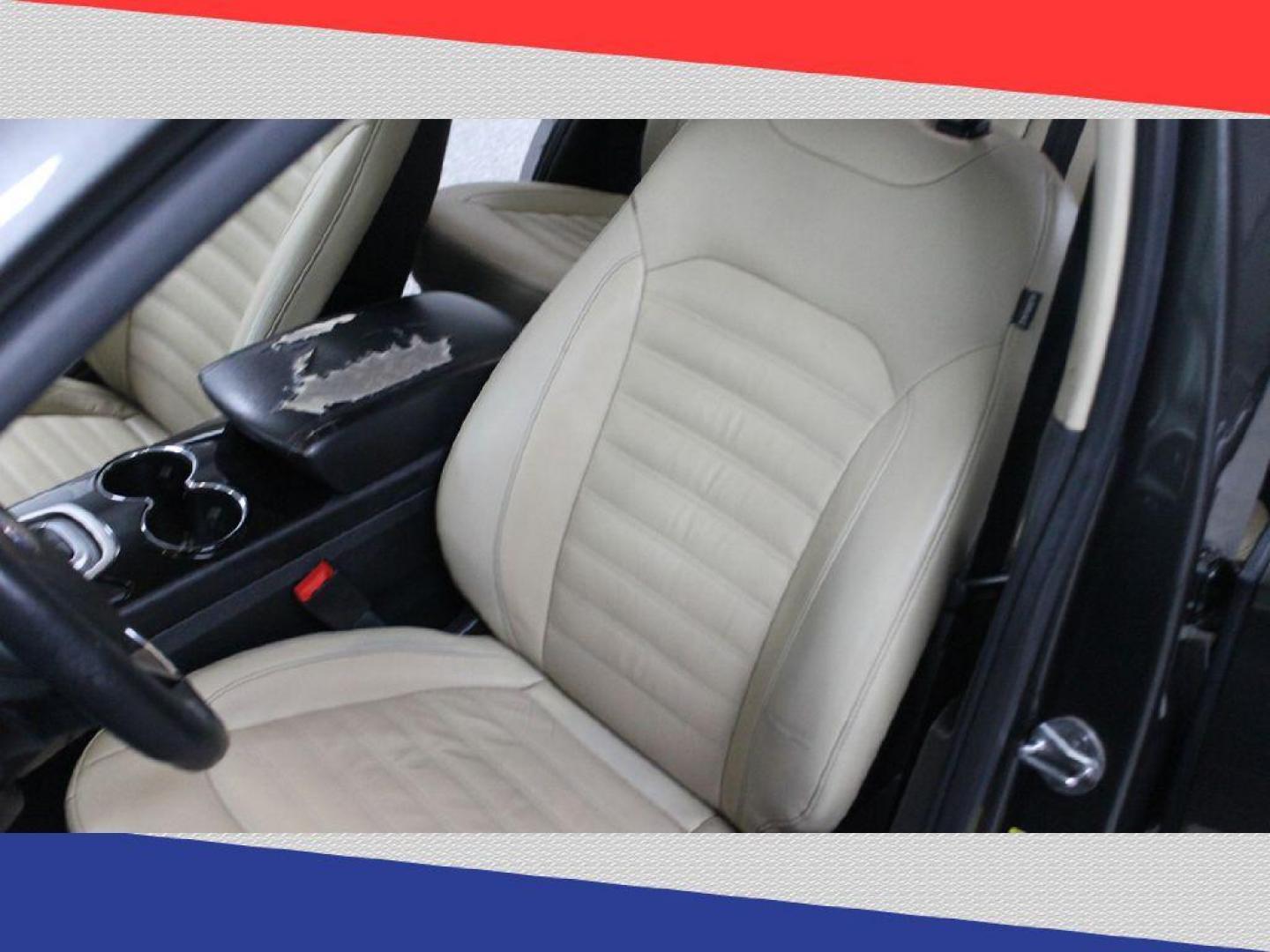 2016 Ford Edge SEL FWD (2FMPK3J98GB) with an 2.0L L4 DOHC 16V engine, 6A transmission, located at 5170 N La Cholla Blvd, Tucson, AZ, 85705, (520) 989-0282, 32.228245, -111.011742 - 2016 Ford Edge - Photo#11