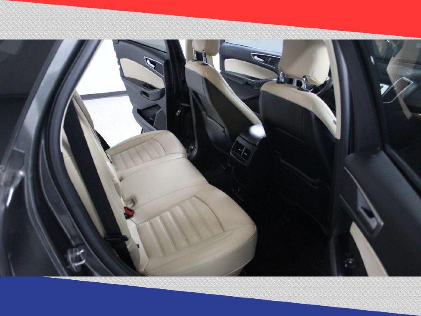2016 Ford Edge SEL FWD (2FMPK3J98GB) with an 2.0L L4 DOHC 16V engine, 6A transmission, located at 5170 N La Cholla Blvd, Tucson, AZ, 85705, (520) 989-0282, 32.228245, -111.011742 - 2016 Ford Edge - Photo#26
