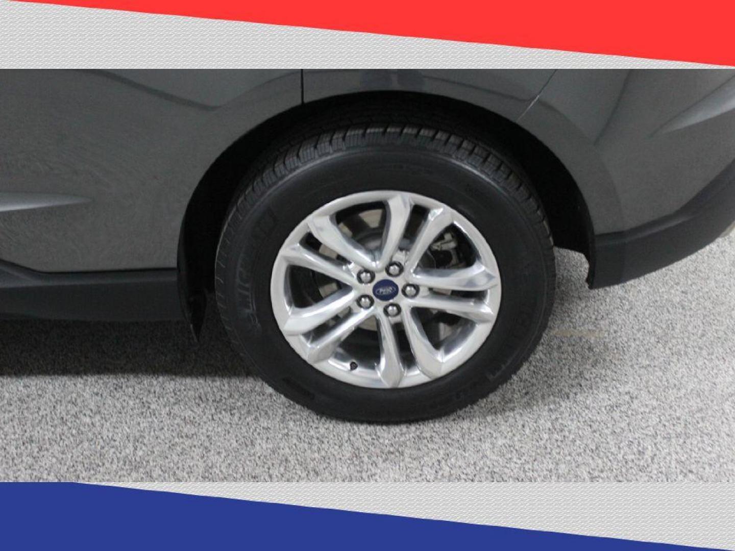2016 Ford Edge SEL FWD (2FMPK3J98GB) with an 2.0L L4 DOHC 16V engine, 6A transmission, located at 5170 N La Cholla Blvd, Tucson, AZ, 85705, (520) 989-0282, 32.228245, -111.011742 - 2016 Ford Edge - Photo#33