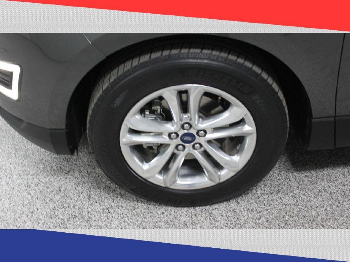 2016 Ford Edge SEL FWD (2FMPK3J98GB) with an 2.0L L4 DOHC 16V engine, 6A transmission, located at 5170 N La Cholla Blvd, Tucson, AZ, 85705, (520) 989-0282, 32.228245, -111.011742 - 2016 Ford Edge - Photo#34