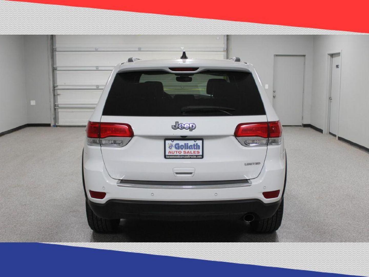 2017 Jeep Grand Cherokee Limited 2WD (1C4RJEBG5HC) with an 3.6L V6 DOHC 24V engine, 8A transmission, located at 5170 N La Cholla Blvd, Tucson, AZ, 85705, (520) 989-0282, 32.228245, -111.011742 - 2017 Jeep Grand Cherokee - Photo#3