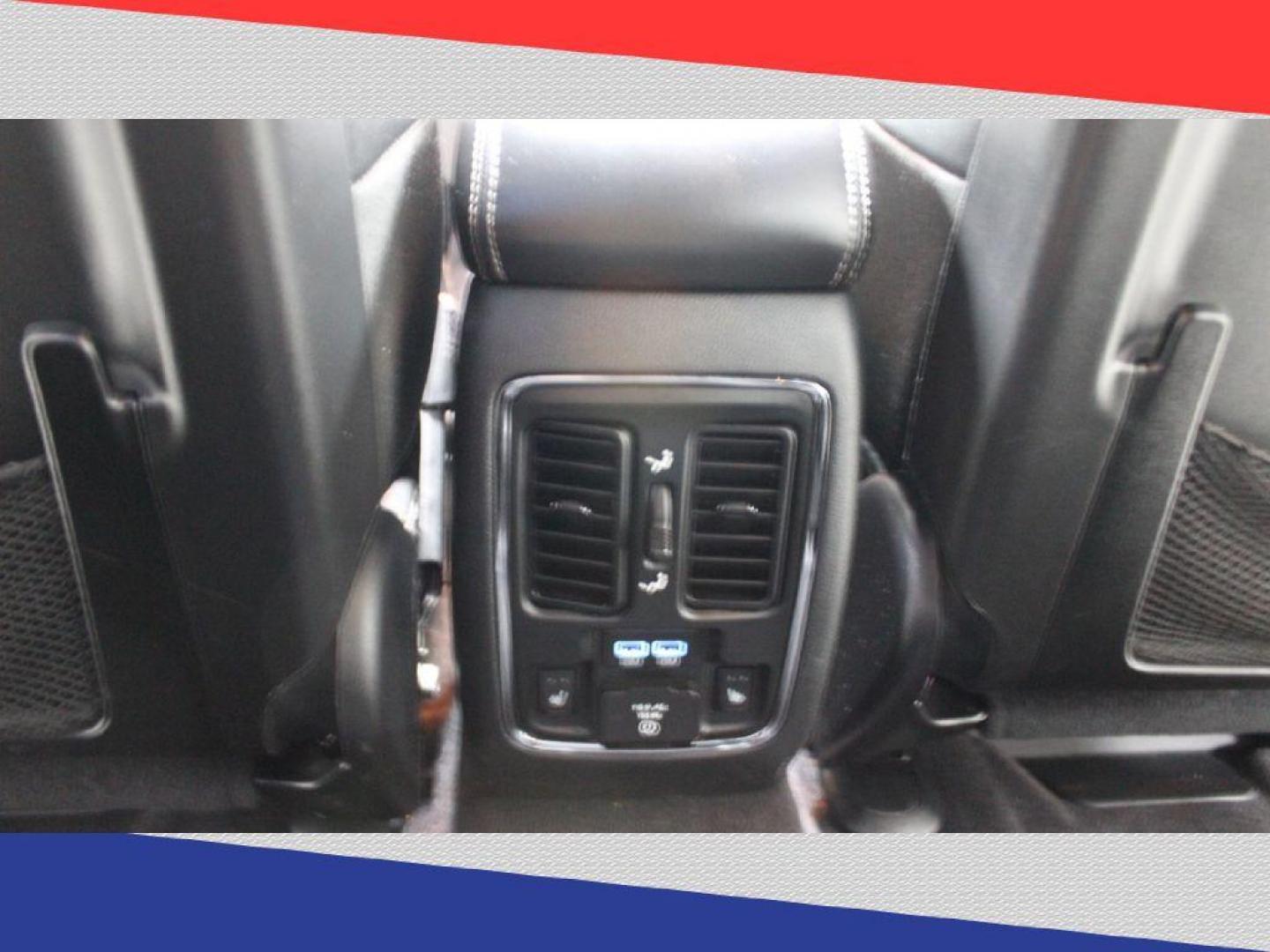 2017 Jeep Grand Cherokee Limited 2WD (1C4RJEBG5HC) with an 3.6L V6 DOHC 24V engine, 8A transmission, located at 5170 N La Cholla Blvd, Tucson, AZ, 85705, (520) 989-0282, 32.228245, -111.011742 - 2017 Jeep Grand Cherokee - Photo#29