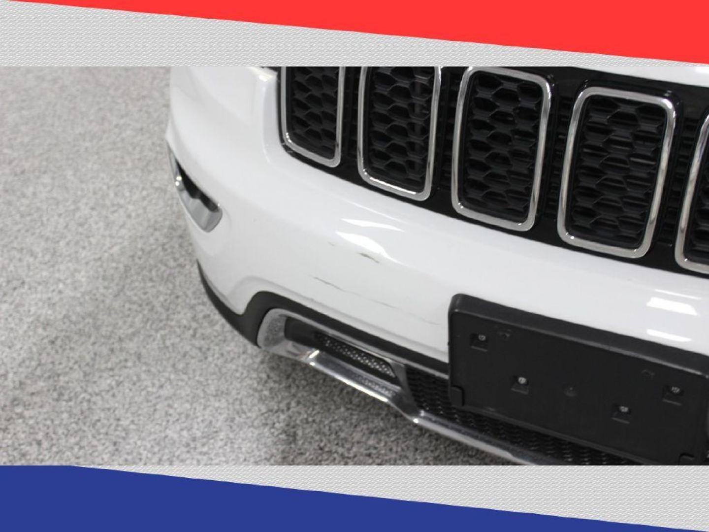 2017 Jeep Grand Cherokee Limited 2WD (1C4RJEBG5HC) with an 3.6L V6 DOHC 24V engine, 8A transmission, located at 5170 N La Cholla Blvd, Tucson, AZ, 85705, (520) 989-0282, 32.228245, -111.011742 - 2017 Jeep Grand Cherokee - Photo#38