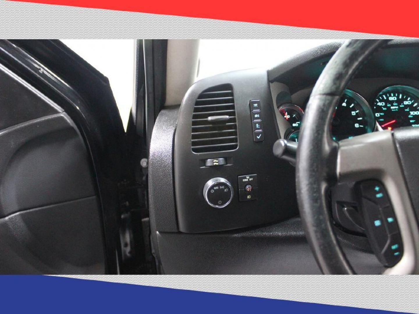 2011 GMC Sierra 1500 SLE Ext. Cab 2WD (1GTR1VE04BZ) with an 5.3L V8 OHV 16V FFV engine, 4-Speed Automatic transmission, located at 5170 N La Cholla Blvd, Tucson, AZ, 85705, (520) 989-0282, 32.228245, -111.011742 - 2011 GMC Sierra 1500 - Photo#15
