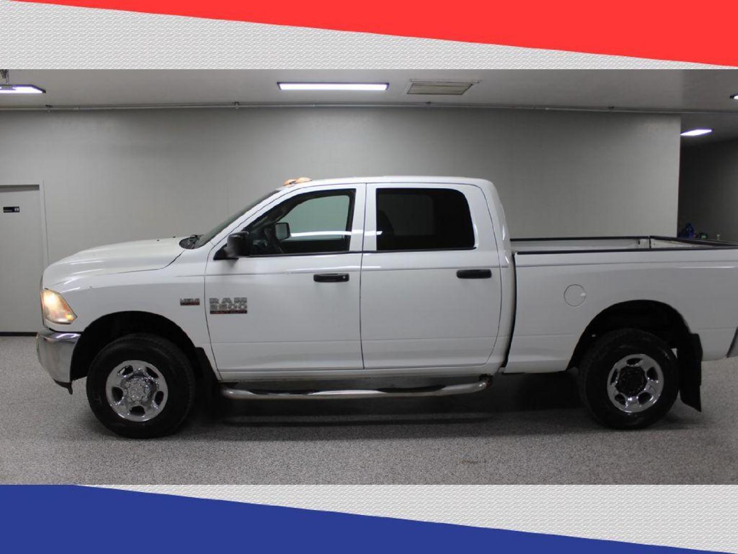 2013 Ram 2500 Tradesman Crew Cab SWB 4WD (3C6TR5CT4DG) with an 5.7L V8 OHV 16V engine, 6-Speed Automatic transmission, located at 5170 N La Cholla Blvd, Tucson, AZ, 85705, (520) 989-0282, 32.228245, -111.011742 - 2013 Ram 2500 - Photo#5