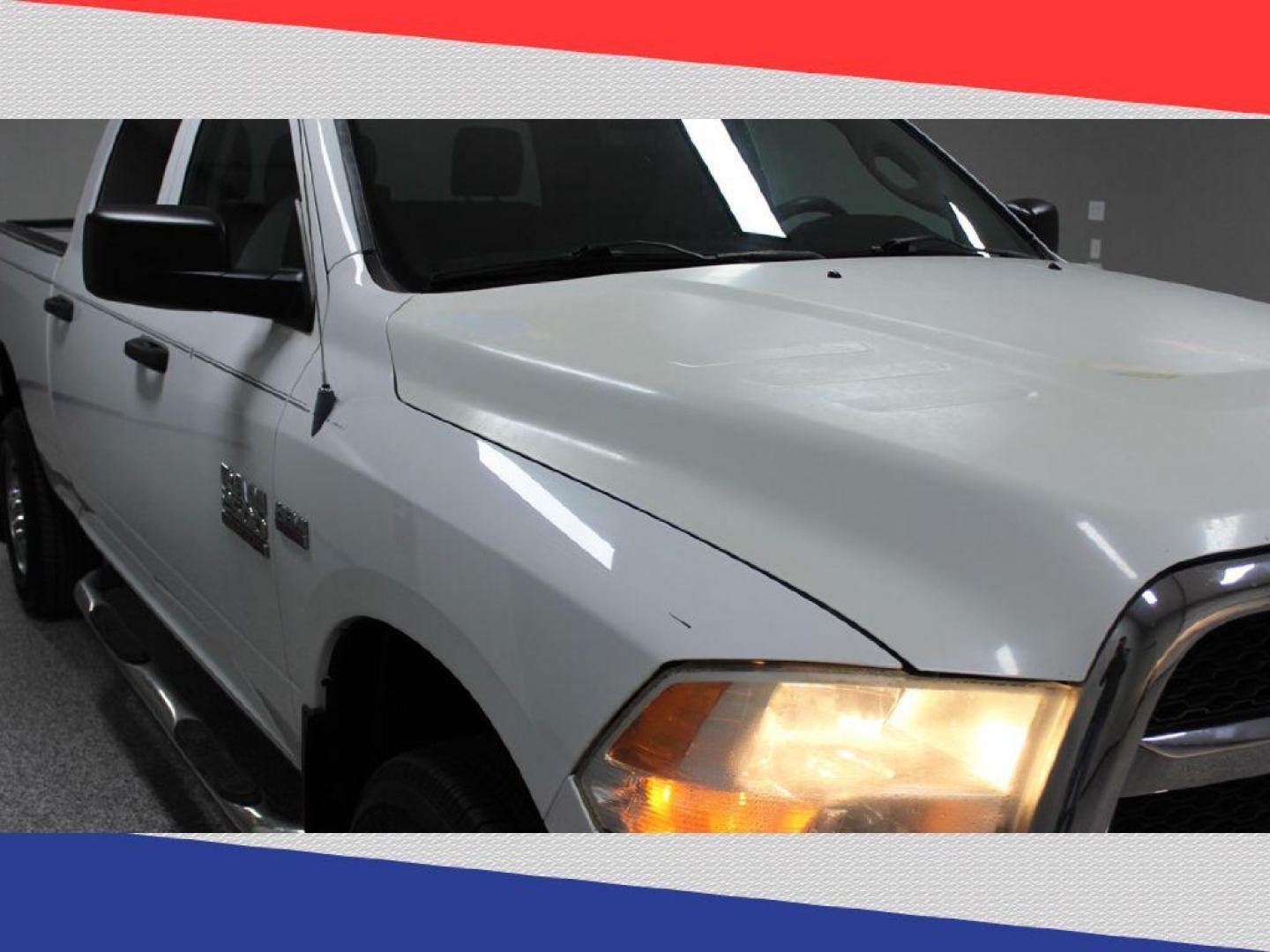 2013 Ram 2500 Tradesman Crew Cab SWB 4WD (3C6TR5CT4DG) with an 5.7L V8 OHV 16V engine, 6-Speed Automatic transmission, located at 5170 N La Cholla Blvd, Tucson, AZ, 85705, (520) 989-0282, 32.228245, -111.011742 - 2013 Ram 2500 - Photo#33