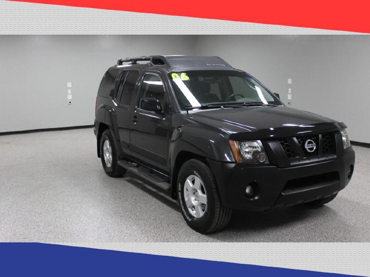2006 Nissan Xterra OR 2WD (5N1AN08UX6C) with an 4.0L V6 DOHC 24V engine, Automatic transmission, located at 5170 N La Cholla Blvd, Tucson, AZ, 85705, (520) 989-0282, 32.228245, -111.011742 - 2006 Nissan Xterra - Photo#0