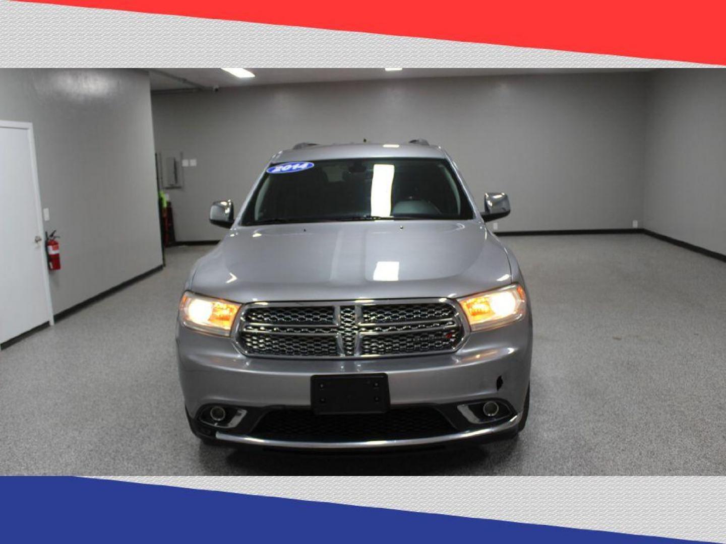 2014 Dodge Durango SXT RWD (1C4RDHAG0EC) with an 3.6L V6 DOHC 24V engine, 8-Speed Automatic transmission, located at 5170 N La Cholla Blvd, Tucson, AZ, 85705, (520) 989-0282, 32.228245, -111.011742 - 2014 Dodge Durango - Photo#5