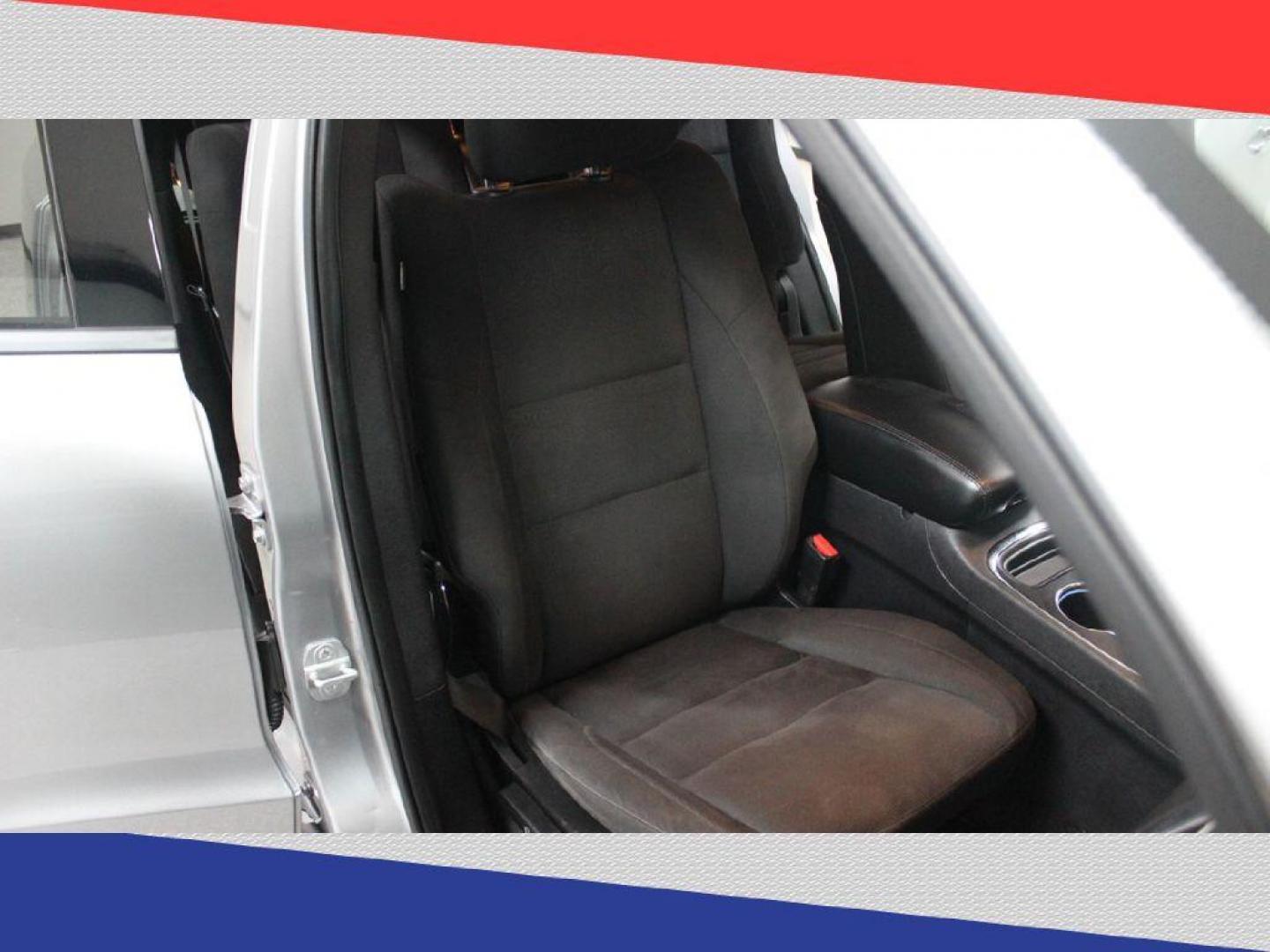 2014 Dodge Durango SXT RWD (1C4RDHAG0EC) with an 3.6L V6 DOHC 24V engine, 8-Speed Automatic transmission, located at 5170 N La Cholla Blvd, Tucson, AZ, 85705, (520) 989-0282, 32.228245, -111.011742 - 2014 Dodge Durango - Photo#31