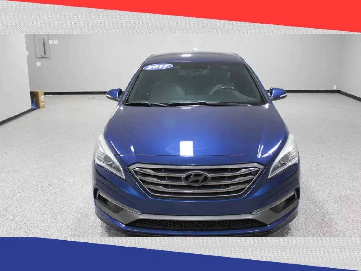 2017 Hyundai Sonata Sport 2.0T (5NPE34ABXHH) with an 2.0L L4 DOHC 16V TURBO engine, 6A transmission, located at 5170 N La Cholla Blvd, Tucson, AZ, 85705, (520) 989-0282, 32.228245, -111.011742 - 2017 Hyundai Sonata - Photo#7