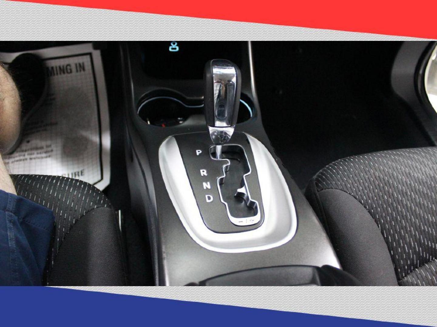 2018 Dodge Journey SXT (3C4PDCBG0JT) with an 3.6L V6 DOHC 24V engine, 4A transmission, located at 5170 N La Cholla Blvd, Tucson, AZ, 85705, (520) 989-0282, 32.228245, -111.011742 - 2018 Dodge Journey - Photo#21