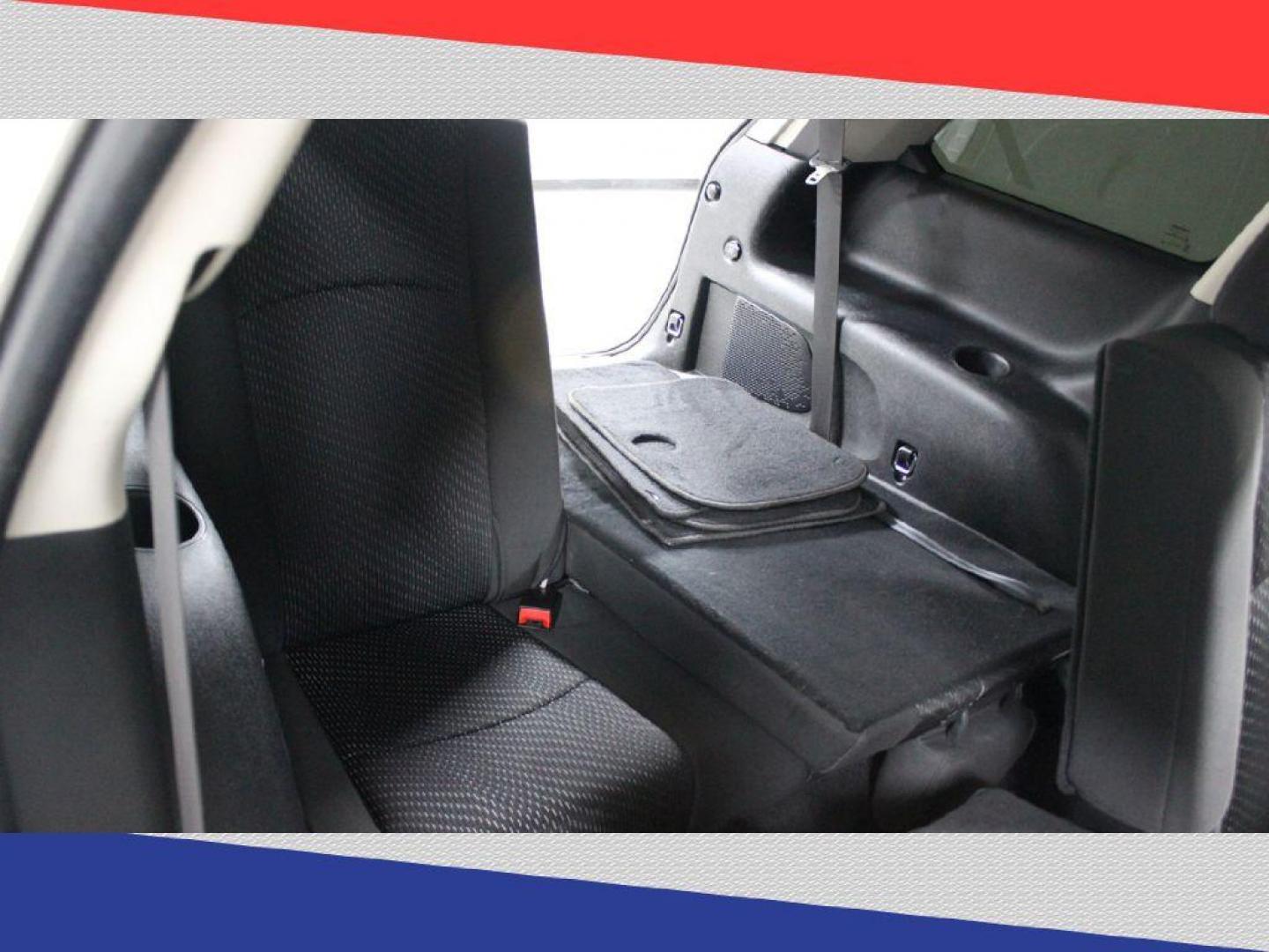 2018 Dodge Journey SXT (3C4PDCBG0JT) with an 3.6L V6 DOHC 24V engine, 4A transmission, located at 5170 N La Cholla Blvd, Tucson, AZ, 85705, (520) 989-0282, 32.228245, -111.011742 - 2018 Dodge Journey - Photo#29