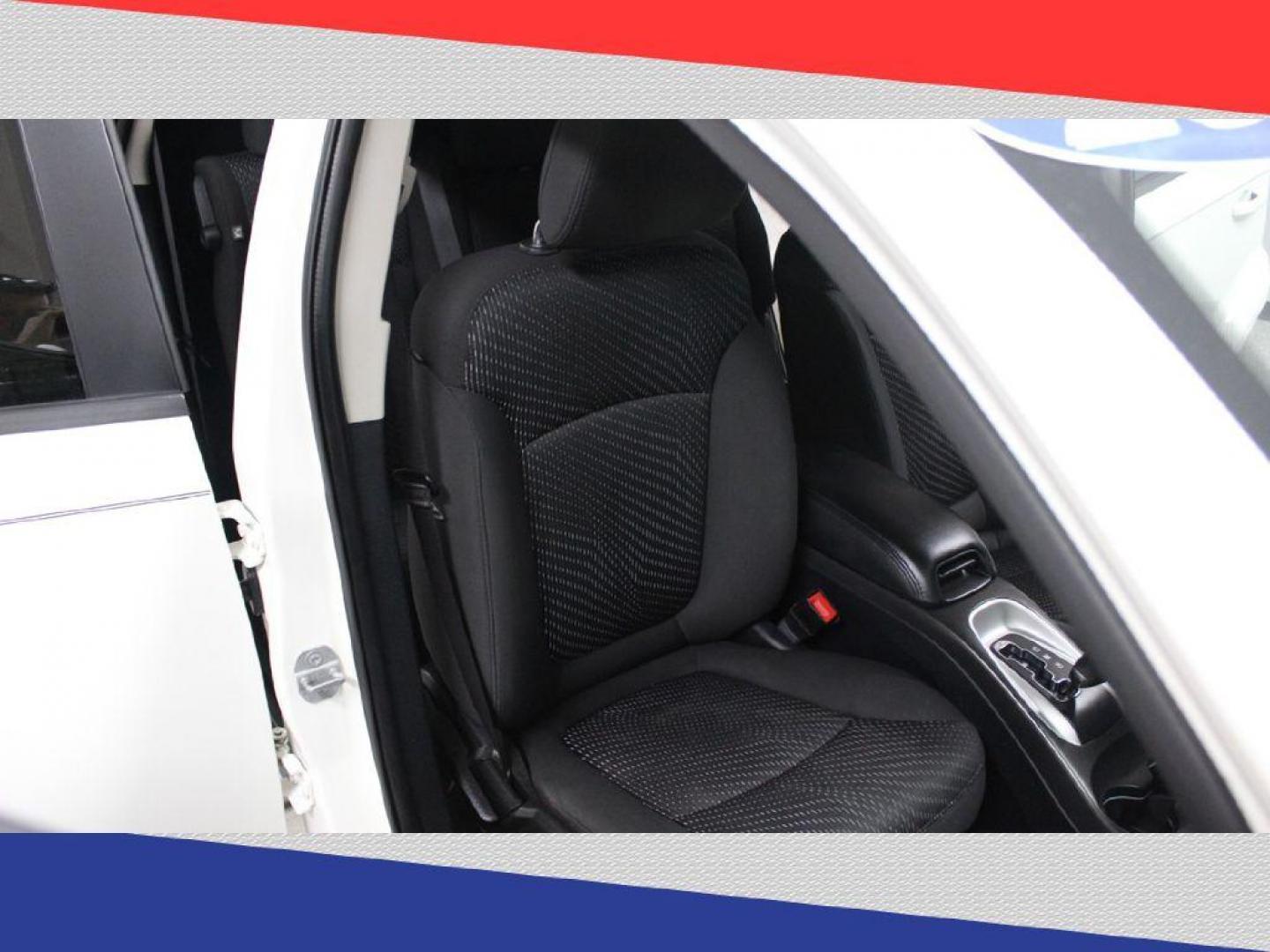 2018 Dodge Journey SXT (3C4PDCBG0JT) with an 3.6L V6 DOHC 24V engine, 4A transmission, located at 5170 N La Cholla Blvd, Tucson, AZ, 85705, (520) 989-0282, 32.228245, -111.011742 - 2018 Dodge Journey - Photo#32