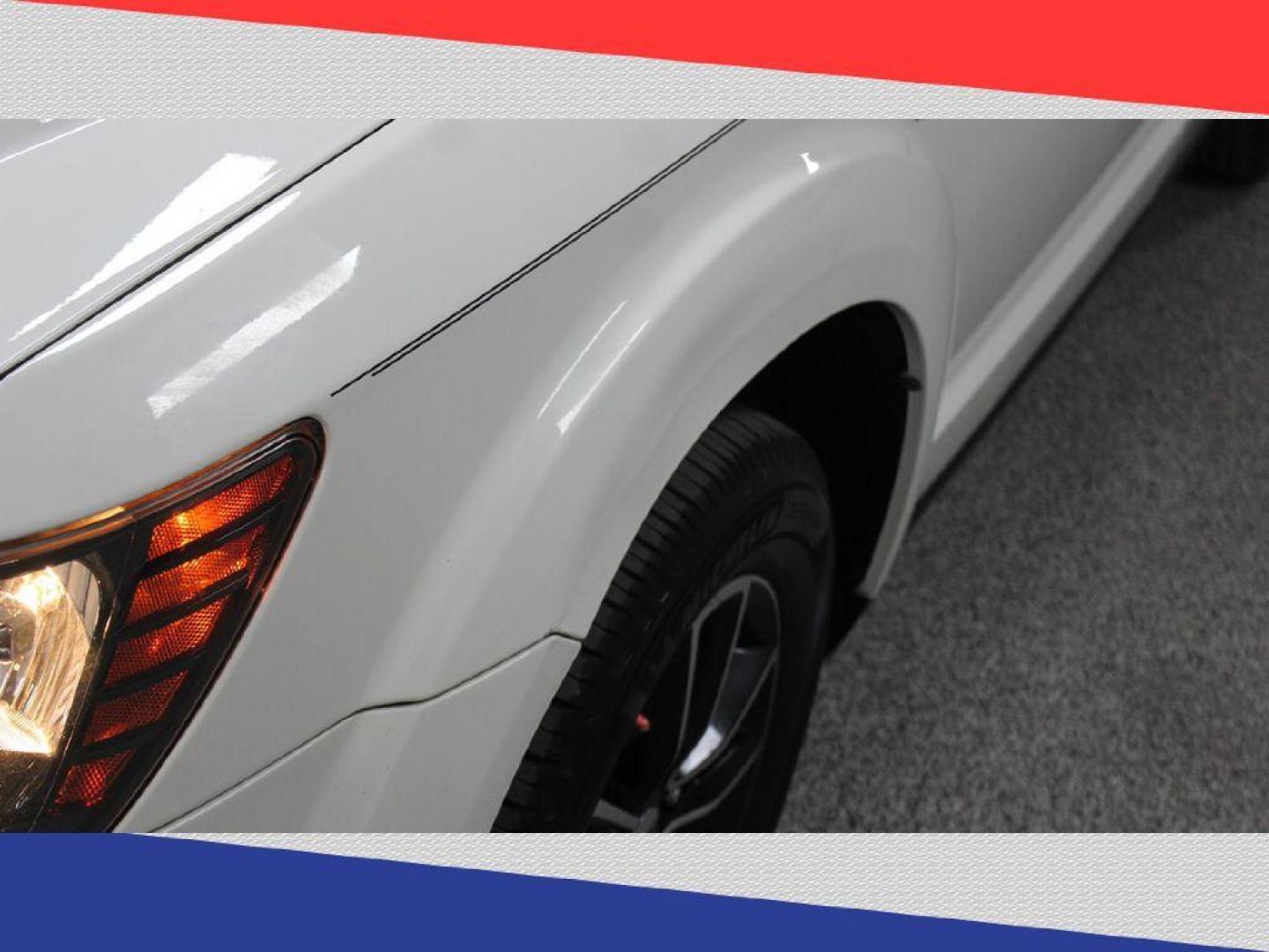 2018 Dodge Journey SXT (3C4PDCBG0JT) with an 3.6L V6 DOHC 24V engine, 4A transmission, located at 5170 N La Cholla Blvd, Tucson, AZ, 85705, (520) 989-0282, 32.228245, -111.011742 - 2018 Dodge Journey - Photo#34