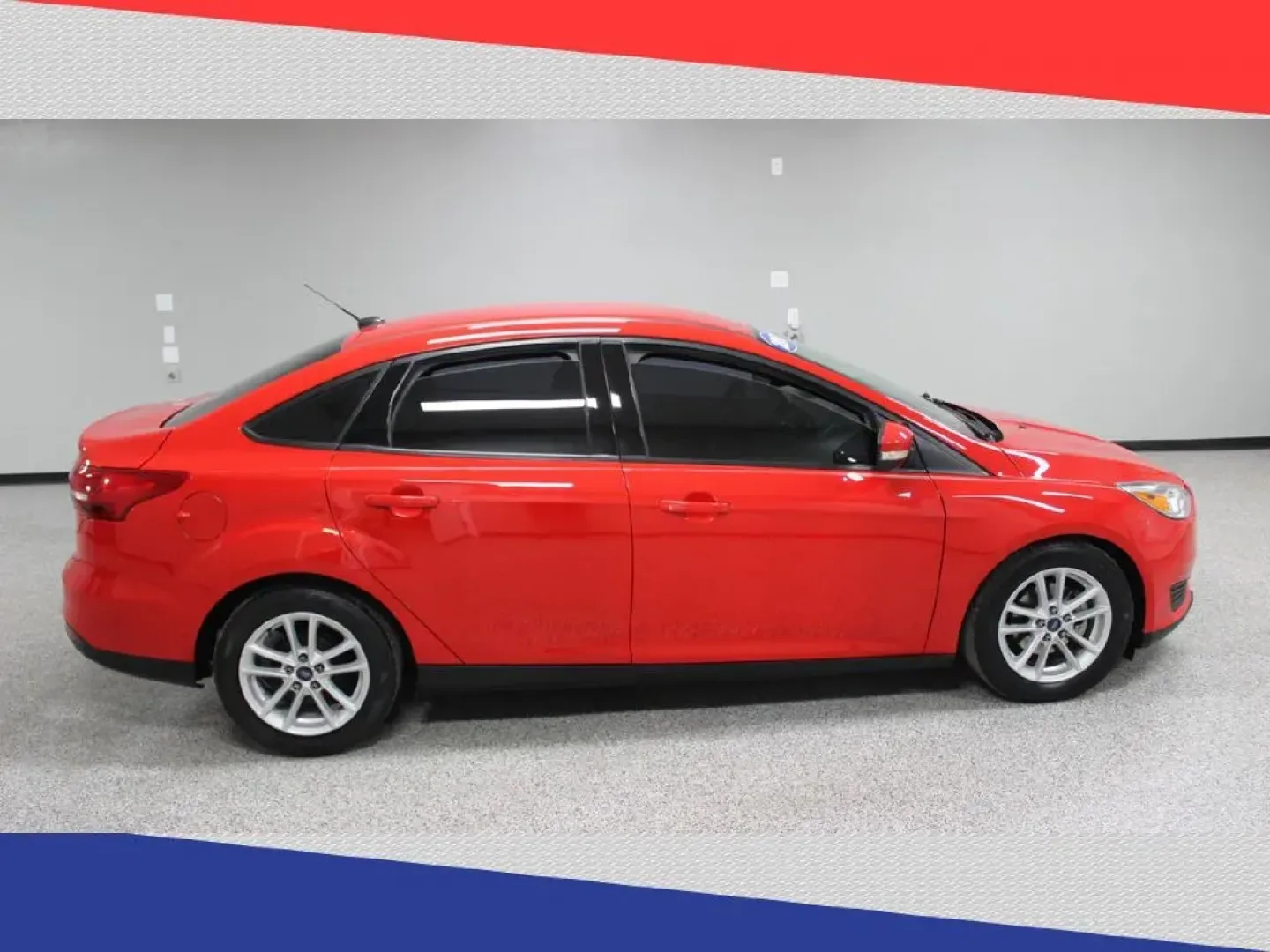 2017 Ford Focus SE Sedan (1FADP3F28HL) with an 2.0L L4 DOHC 16V engine, Automatic transmission, located at 5170 N La Cholla Blvd, Tucson, AZ, 85705, (520) 989-0282, 32.228245, -111.011742 - 2017 Ford Focus - Photo#1