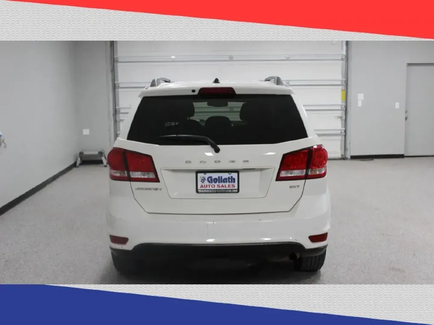 2013 Dodge Journey SXT (3C4PDCBB3DT) with an 2.4L L6 DOHC 16V engine, 4-Speed Automatic transmission, located at 5170 N La Cholla Blvd, Tucson, AZ, 85705, (520) 989-0282, 32.228245, -111.011742 - 2013 Dodge Journey - Photo#3