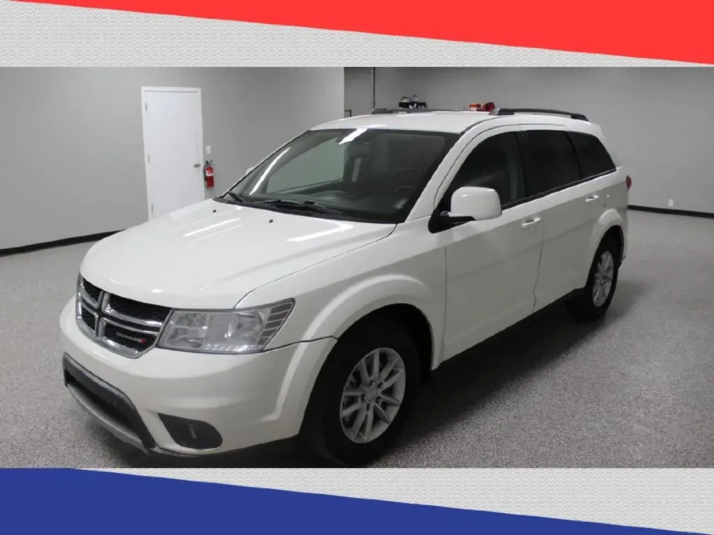 2013 Dodge Journey SXT (3C4PDCBB3DT) with an 2.4L L6 DOHC 16V engine, 4-Speed Automatic transmission, located at 5170 N La Cholla Blvd, Tucson, AZ, 85705, (520) 989-0282, 32.228245, -111.011742 - 2013 Dodge Journey - Photo#6