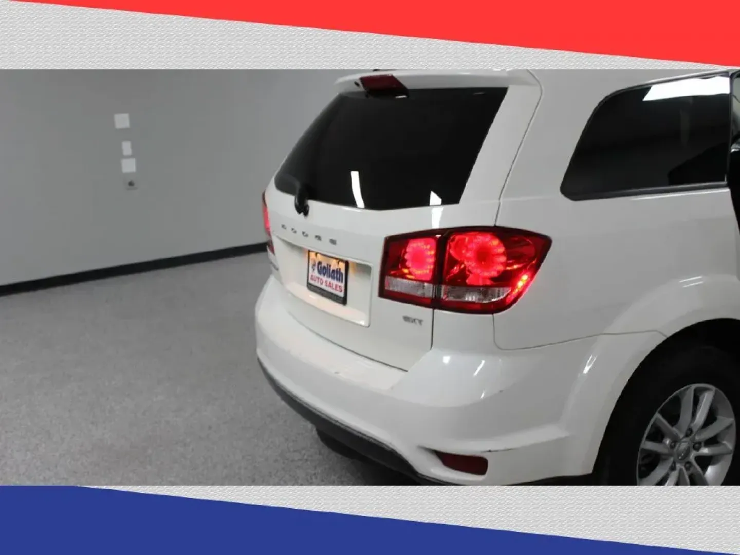 2013 Dodge Journey SXT (3C4PDCBB3DT) with an 2.4L L6 DOHC 16V engine, 4-Speed Automatic transmission, located at 5170 N La Cholla Blvd, Tucson, AZ, 85705, (520) 989-0282, 32.228245, -111.011742 - 2013 Dodge Journey - Photo#24