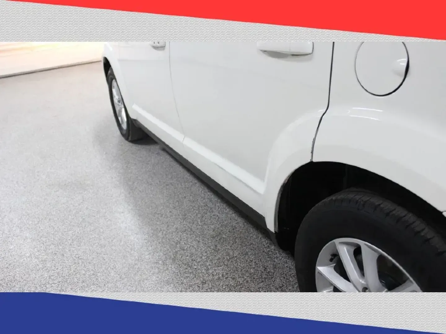 2013 Dodge Journey SXT (3C4PDCBB3DT) with an 2.4L L6 DOHC 16V engine, 4-Speed Automatic transmission, located at 5170 N La Cholla Blvd, Tucson, AZ, 85705, (520) 989-0282, 32.228245, -111.011742 - 2013 Dodge Journey - Photo#36