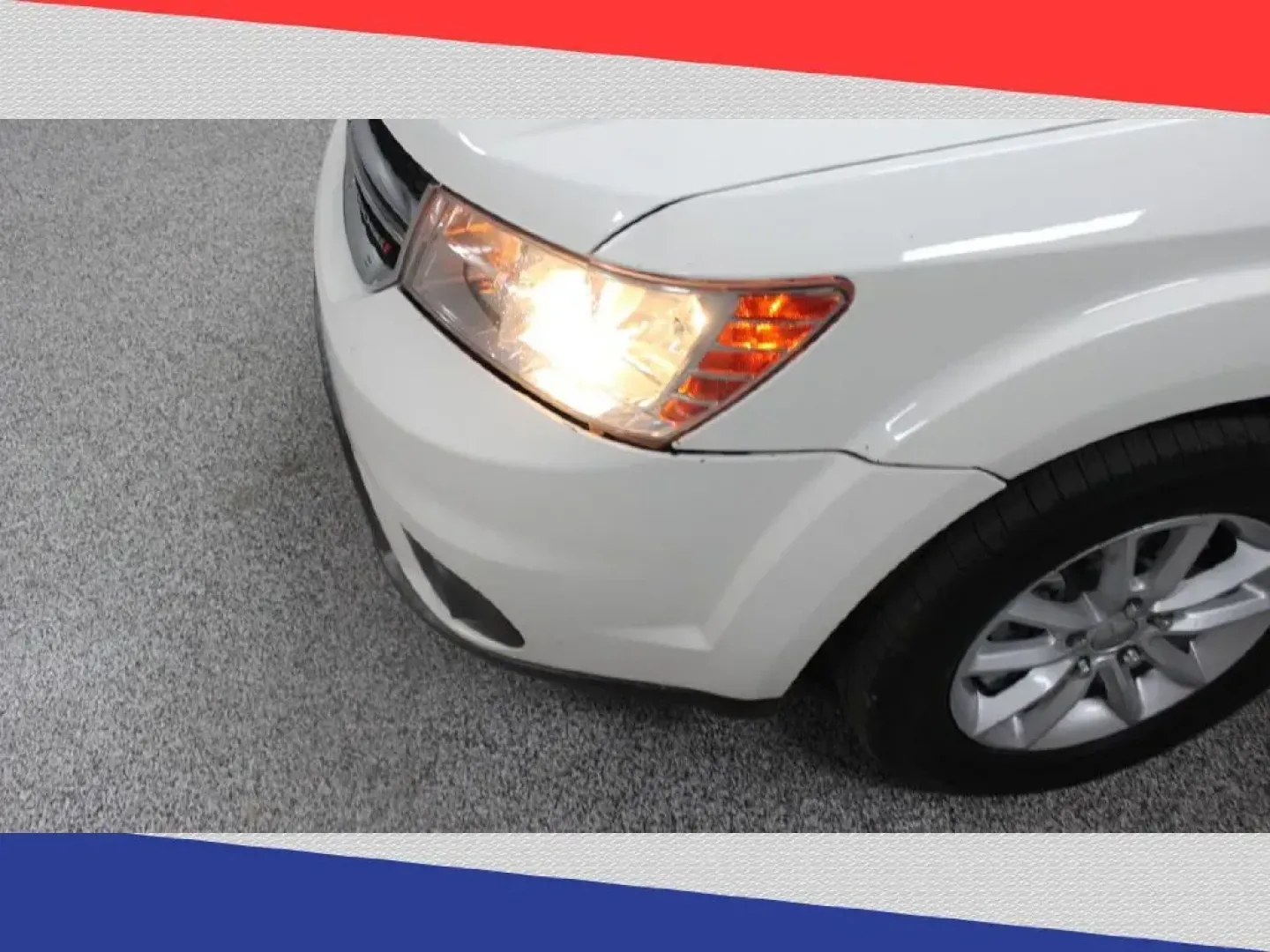 2013 Dodge Journey SXT (3C4PDCBB3DT) with an 2.4L L6 DOHC 16V engine, 4-Speed Automatic transmission, located at 5170 N La Cholla Blvd, Tucson, AZ, 85705, (520) 989-0282, 32.228245, -111.011742 - 2013 Dodge Journey - Photo#37