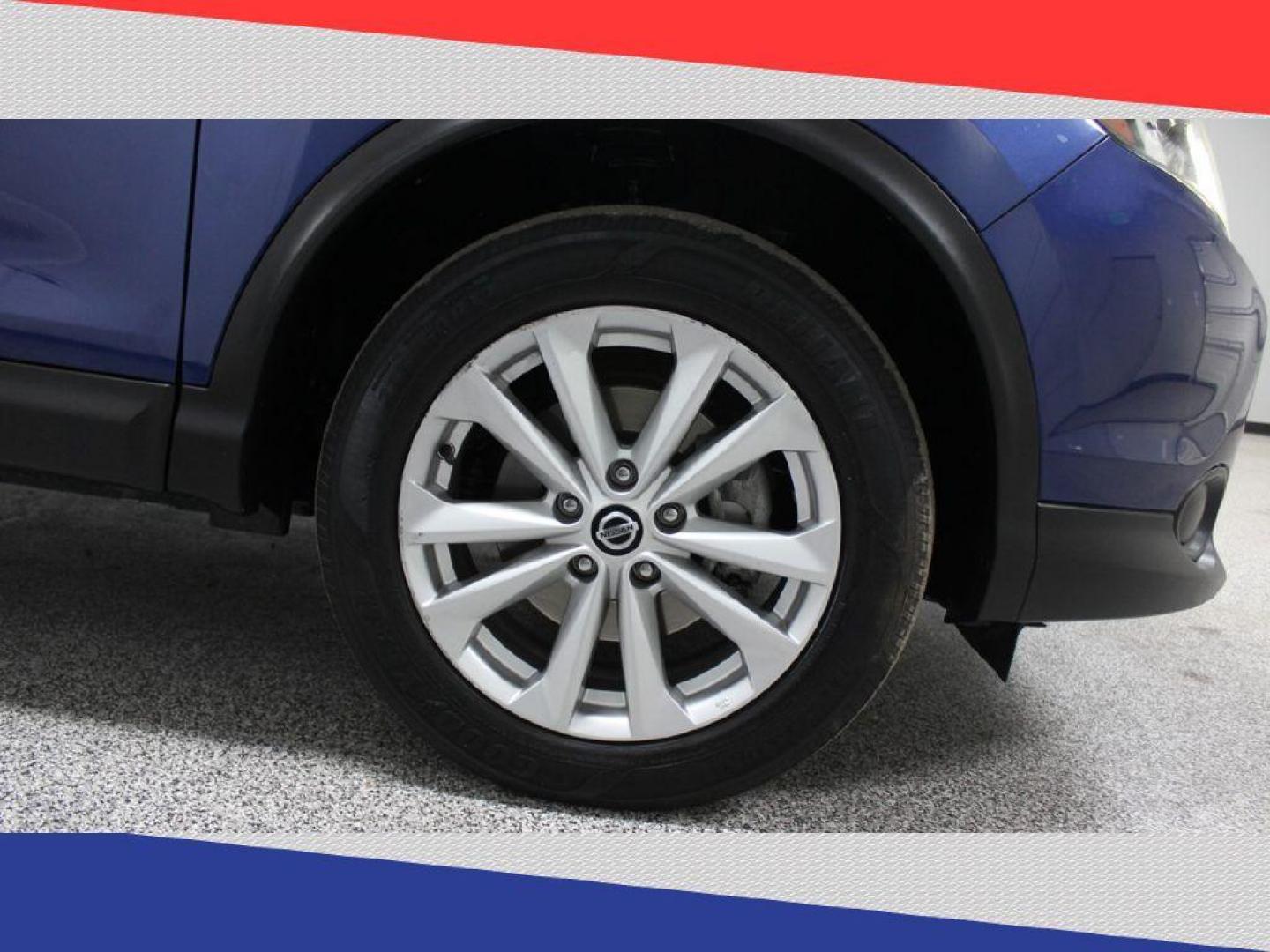 2019 Nissan Rogue Sport SL AWD (JN1BJ1CR9KW) with an 2.0L L4 DOHC 16V engine, CVT transmission, located at 5170 N La Cholla Blvd, Tucson, AZ, 85705, (520) 989-0282, 32.228245, -111.011742 - 2019 Nissan Rogue Sport - Photo#42