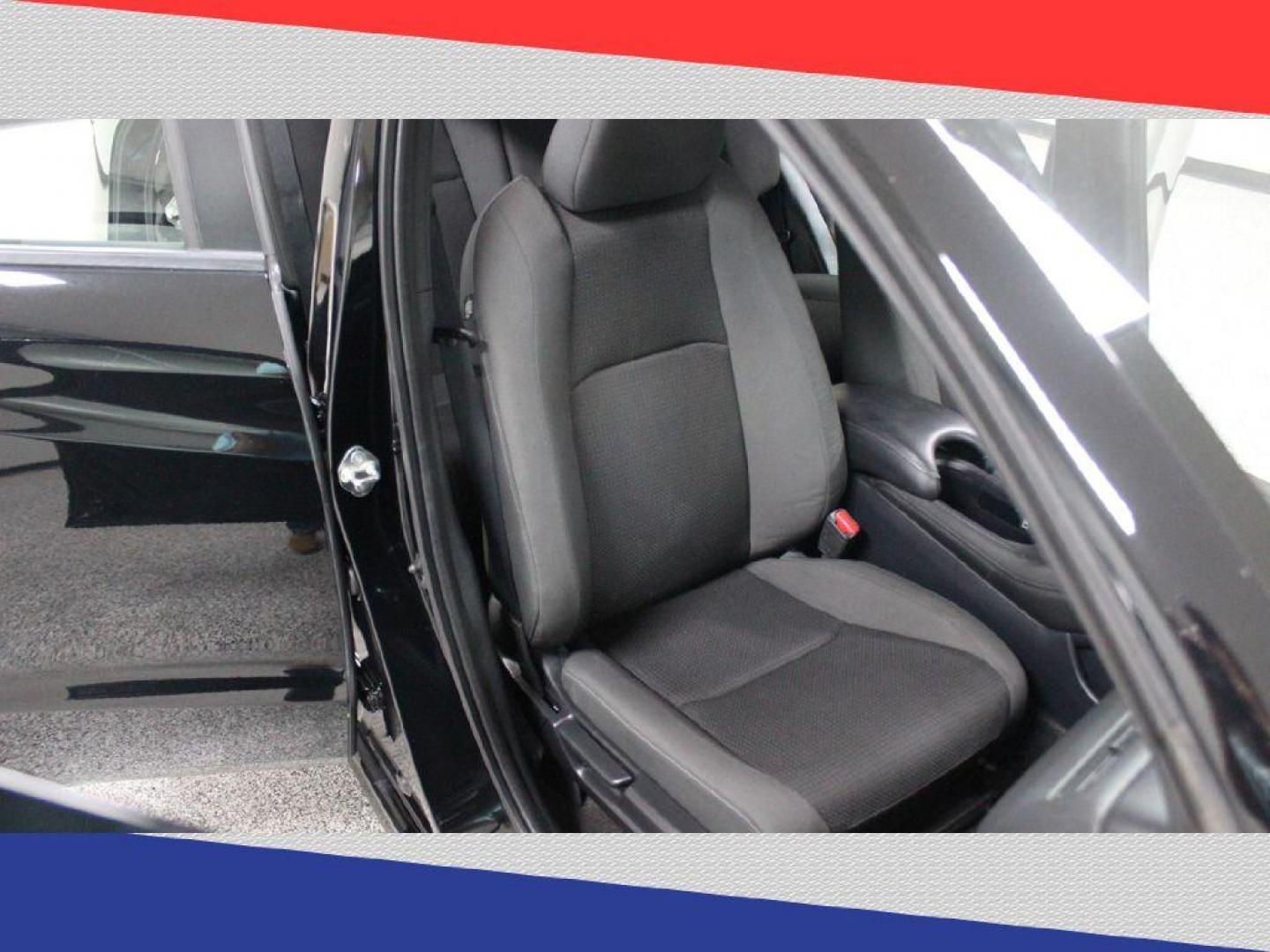 2019 Honda HR-V Sport (3CZRU5H13KG) with an 1.8L L4 DOHC 16V engine, CVT transmission, located at 5170 N La Cholla Blvd, Tucson, AZ, 85705, (520) 989-0282, 32.228245, -111.011742 - 2019 Honda HR-V - Photo#27