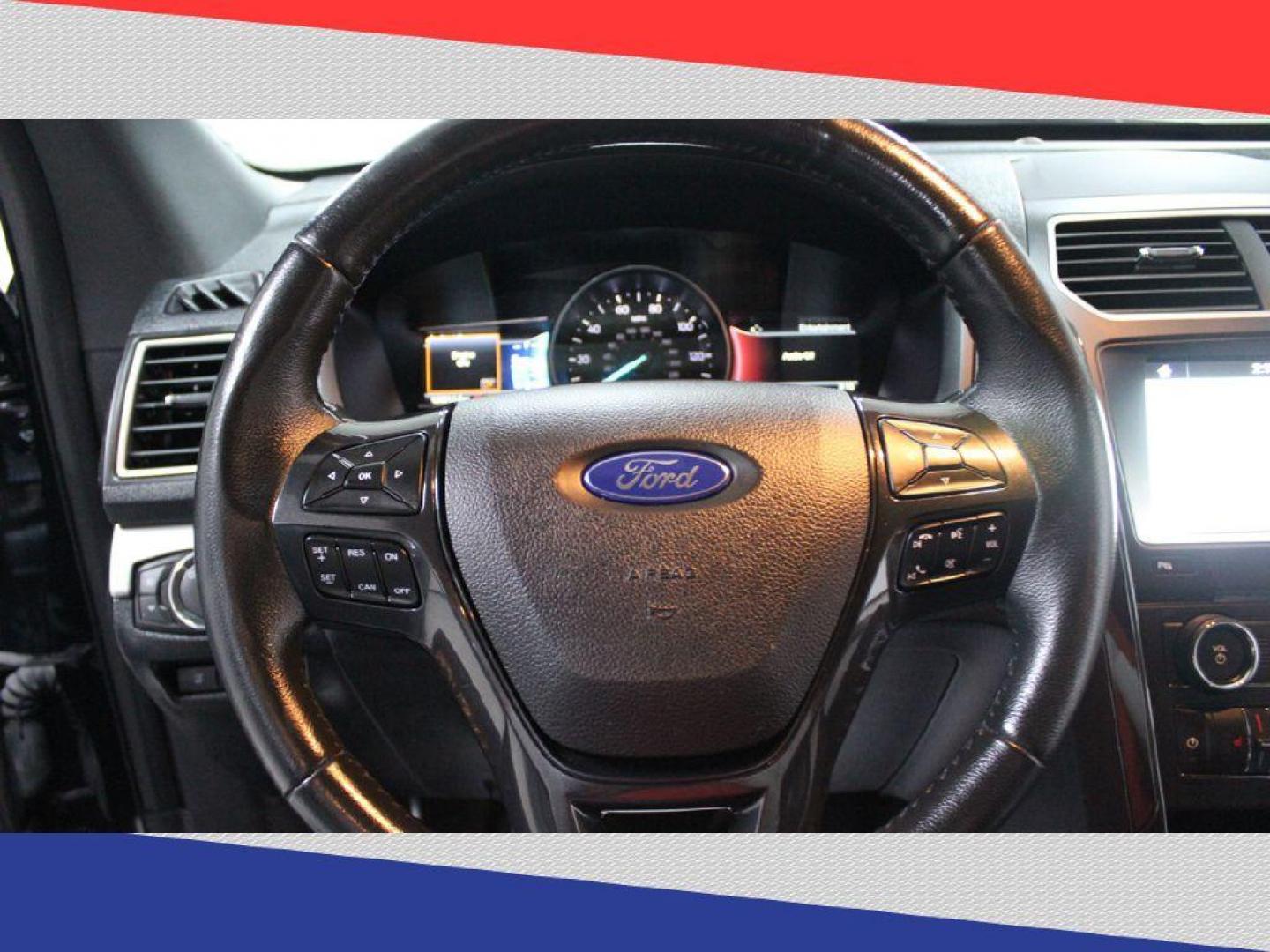 2017 Ford Explorer XLT FWD (1FM5K7D87HG) with an 3.5L V6 DOHC 24V engine, 6A transmission, located at 5170 N La Cholla Blvd, Tucson, AZ, 85705, (520) 989-0282, 32.228245, -111.011742 - 2017 Ford Explorer - Photo#14