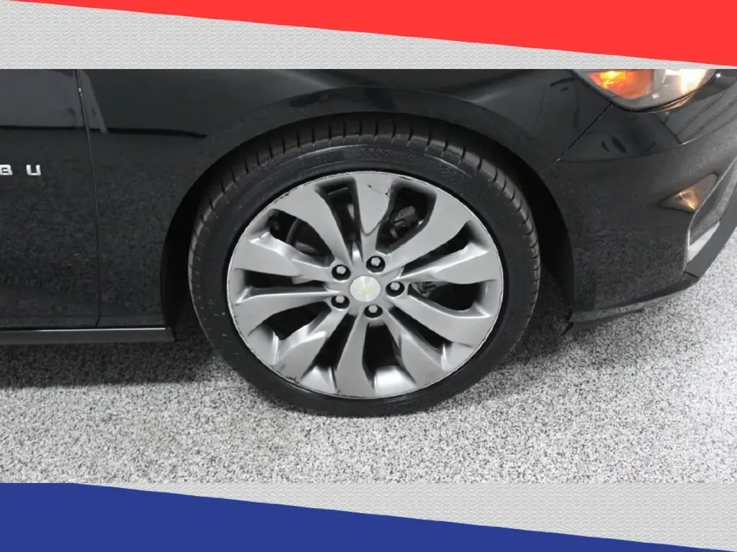 2016 Chevrolet Malibu 2LZ (1G1ZH5SXXGF) with an 2.0L L4 DOHC 16V engine, 6A transmission, located at 5170 N La Cholla Blvd, Tucson, AZ, 85705, (520) 989-0282, 32.228245, -111.011742 - 2016 Chevrolet Malibu - Photo#40