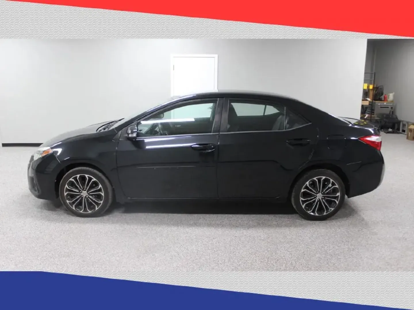 2014 Toyota Corolla L 4-Speed AT (2T1BURHE0EC) with an 1.8L L4 DOHC 16V engine, 4-Speed Automatic transmission, located at 5170 N La Cholla Blvd, Tucson, AZ, 85705, (520) 989-0282, 32.228245, -111.011742 - 2014 Toyota Corolla - Photo#5