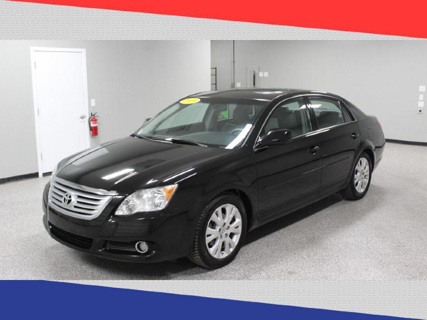 2009 Toyota Avalon Limited (4T1BK36B79U) with an 3.5L V6 DOHC 24V engine, 6-Speed Automatic transmission, located at 5170 N La Cholla Blvd, Tucson, AZ, 85705, (520) 989-0282, 32.228245, -111.011742 - 2009 Toyota Avalon - Photo#5