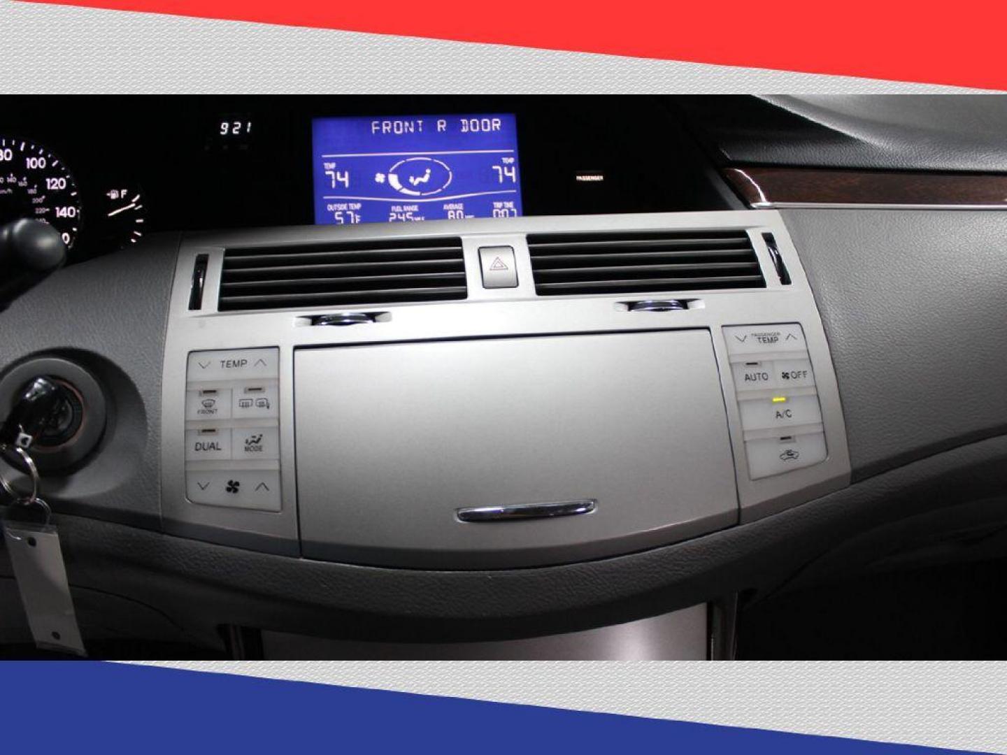 2009 Toyota Avalon Limited (4T1BK36B79U) with an 3.5L V6 DOHC 24V engine, 6-Speed Automatic transmission, located at 5170 N La Cholla Blvd, Tucson, AZ, 85705, (520) 989-0282, 32.228245, -111.011742 - 2009 Toyota Avalon - Photo#19
