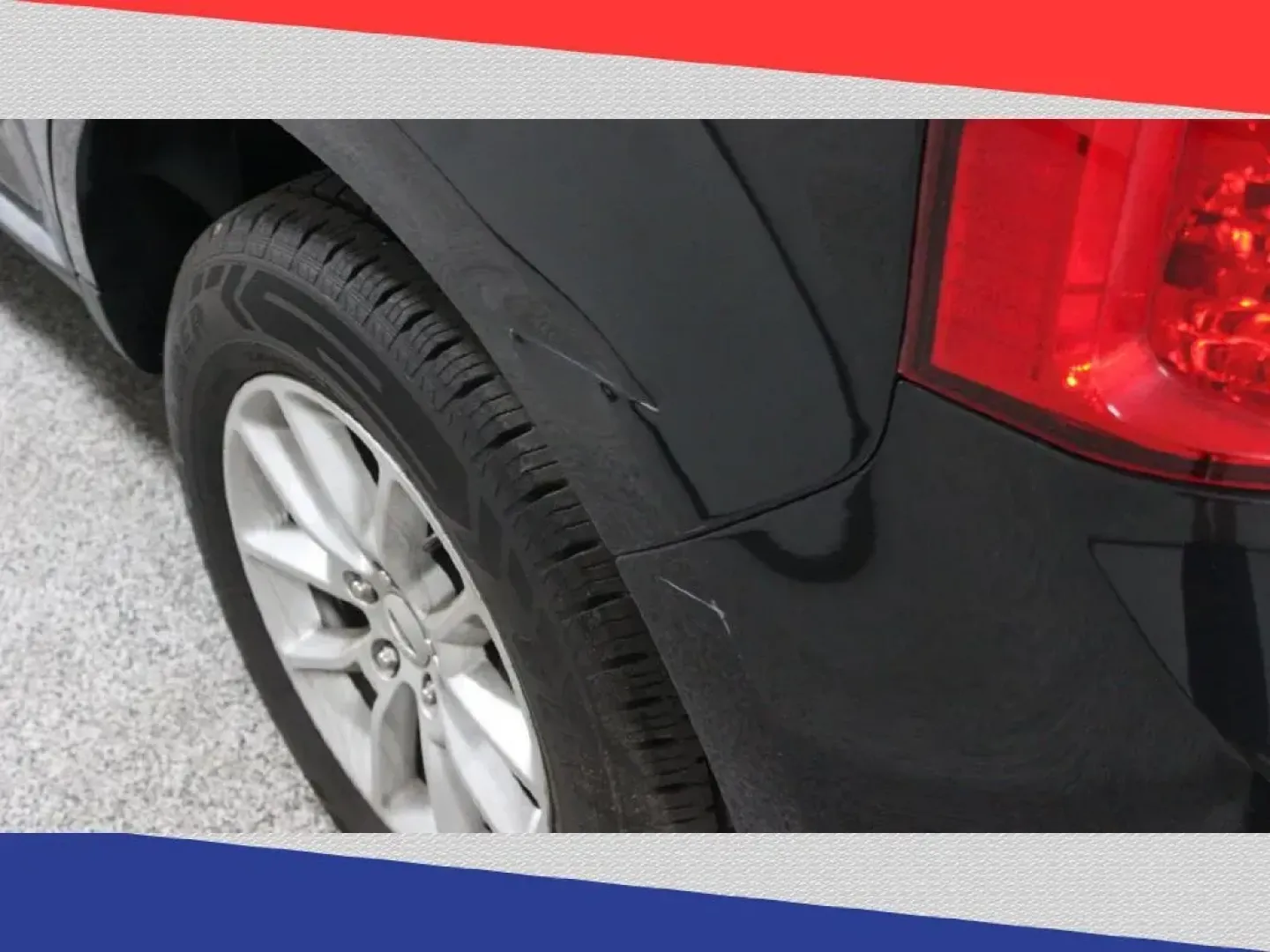 2014 Ford Edge SE FWD (2FMDK3GC4EB) with an 3.5L V6 DOHC 24V engine, 6-Speed Automatic transmission, located at 5170 N La Cholla Blvd, Tucson, AZ, 85705, (520) 989-0282, 32.228245, -111.011742 - 2014 Ford Edge - Photo#32