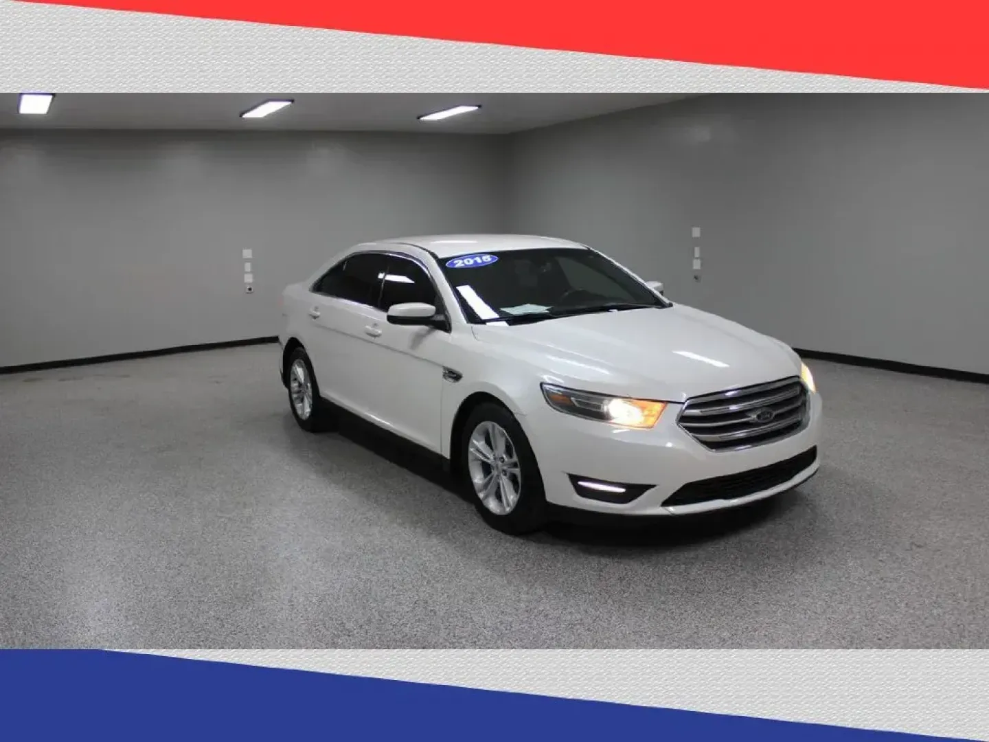 2015 Ford Taurus SEL FWD (1FAHP2E95FG) with an 2.0L L4 DOHC 16V engine, 6-Speed Automatic transmission, located at 5170 N La Cholla Blvd, Tucson, AZ, 85705, (520) 989-0282, 32.228245, -111.011742 - 2015 Ford Taurus - Photo#0