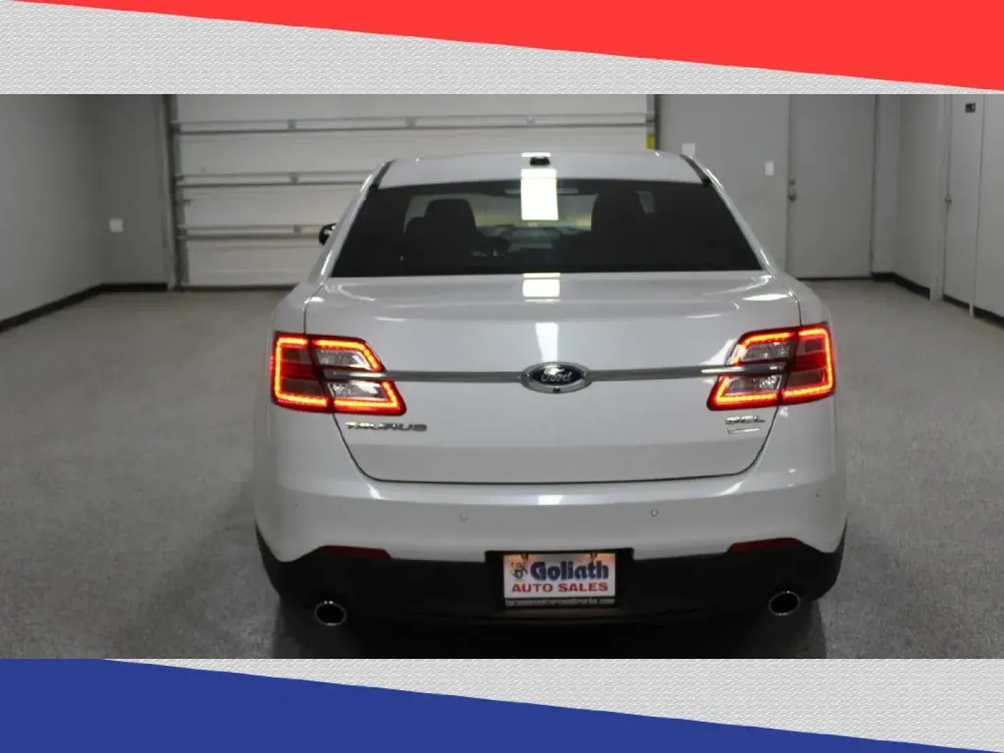 2015 Ford Taurus SEL FWD (1FAHP2E95FG) with an 2.0L L4 DOHC 16V engine, 6-Speed Automatic transmission, located at 5170 N La Cholla Blvd, Tucson, AZ, 85705, (520) 989-0282, 32.228245, -111.011742 - 2015 Ford Taurus - Photo#3