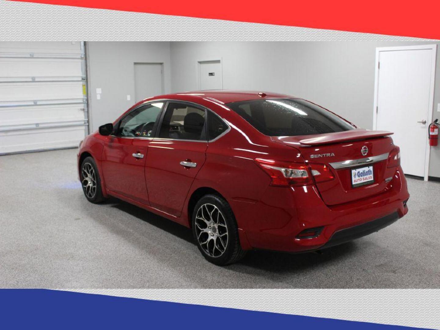 2019 Nissan Sentra S CVT (3N1AB7AP3KY) with an 1.8L L4 SFI DOHC 16V engine, CVT transmission, located at 5170 N La Cholla Blvd, Tucson, AZ, 85705, (520) 989-0282, 32.228245, -111.011742 - 2019 Nissan Sentra - Photo#4